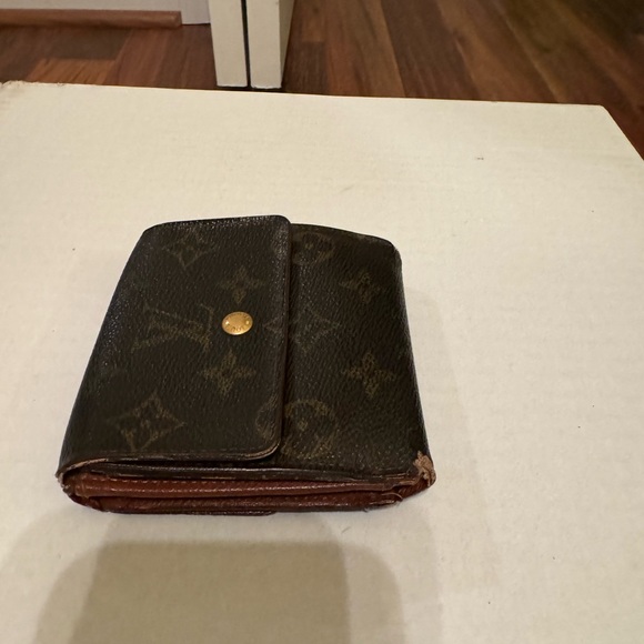 Louis Vuitton wallet - Picture 6 of 8